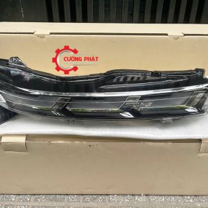 Hình ảnh đèn khoảng cách trên Triton 2025 chính hãng