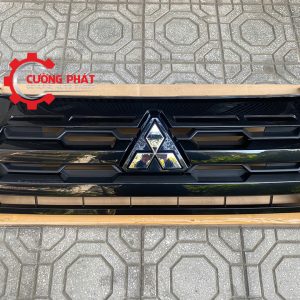 Hình ảnh mặt galang Xpander Cross 2023-2025 chính hãng