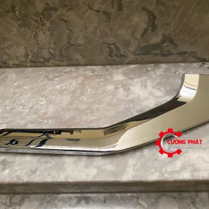 Nẹp mạ cản trước miếng dưới Xpander Cross 2019-2022 chính hãng