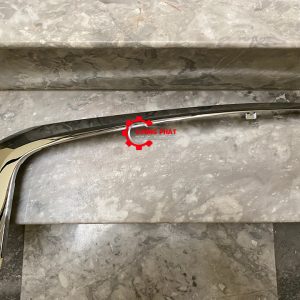 Hình ảnh nẹp mạ cản trước miếng trên Xpander Cross 2019-2022 chính hãng