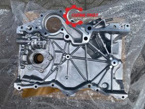 Góc chụp cận cảnh bơm dầu động cơ Xpander chính hãng