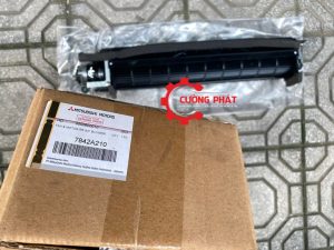 Chi tiết tem mã quạt dàn lạnh sau Xpander