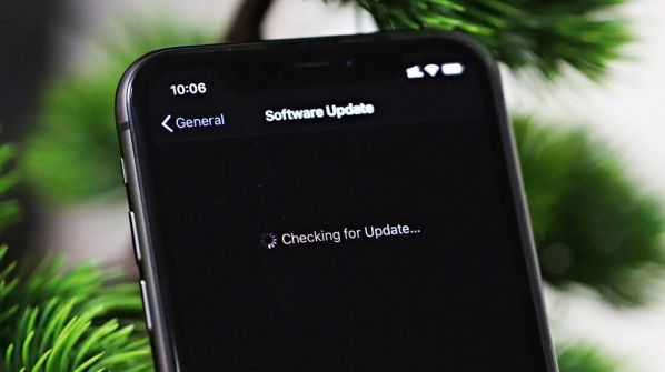 iOS 16 mắc lỗi hao Pin, nóng máy.... khắc phục như nào?1