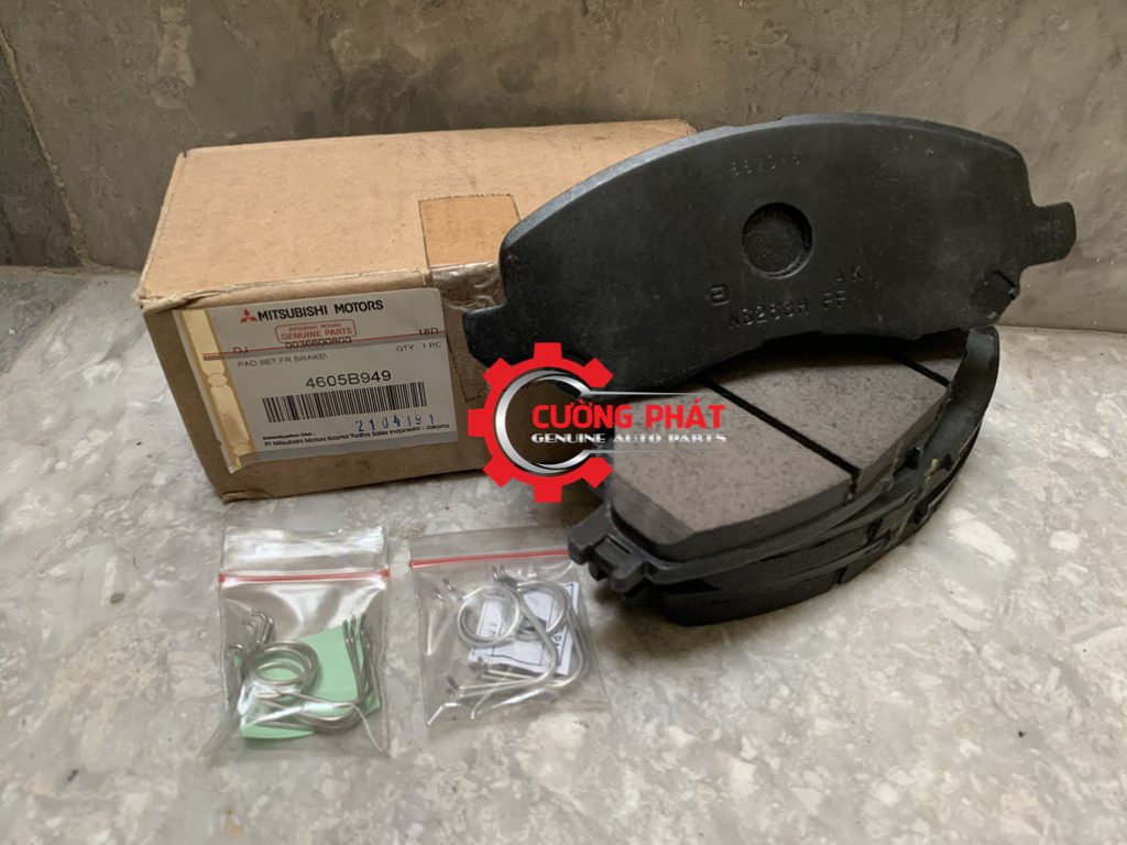 Bộ bố thắng trước Xpander chính hãng