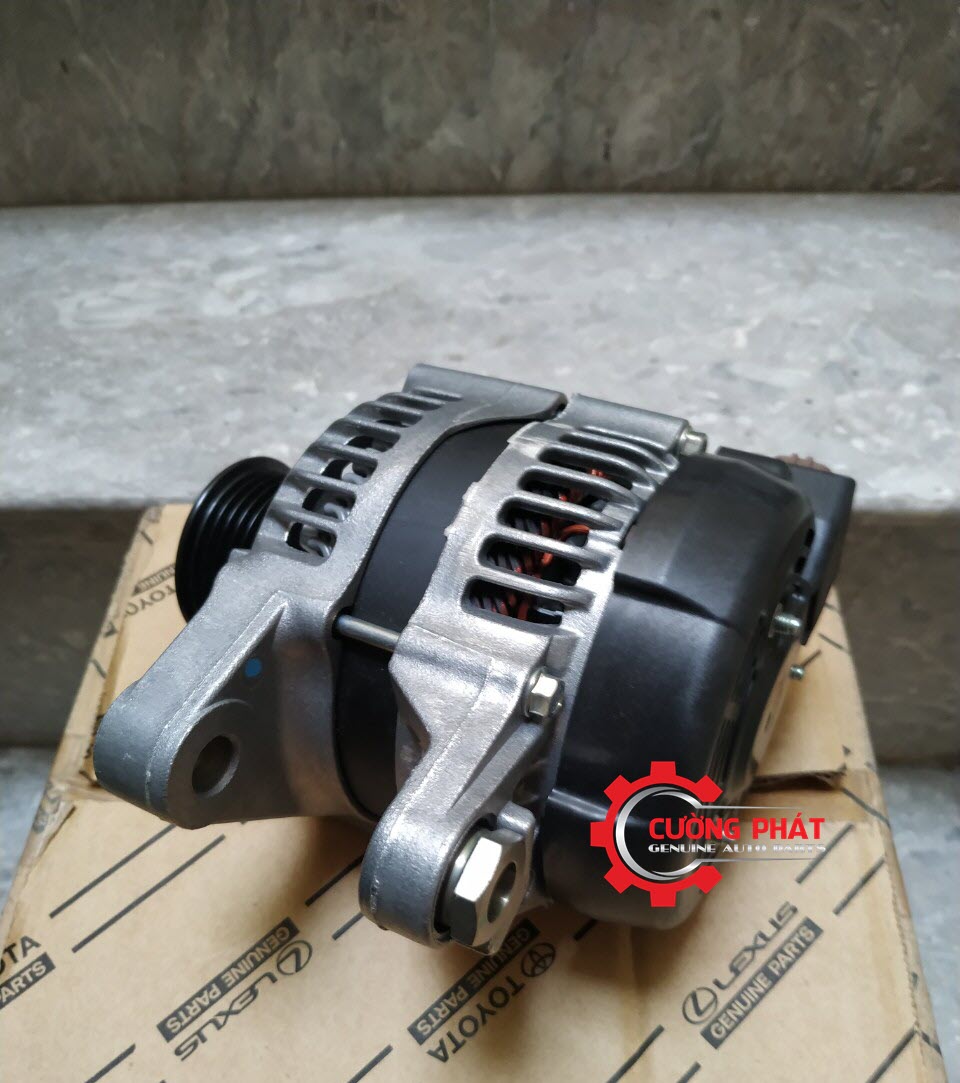 270600C021-may-phat-dien-Toyota-Innova-Fortuner-may-xang(6) Góc chụp nghiêng máy phát điện máy xăng