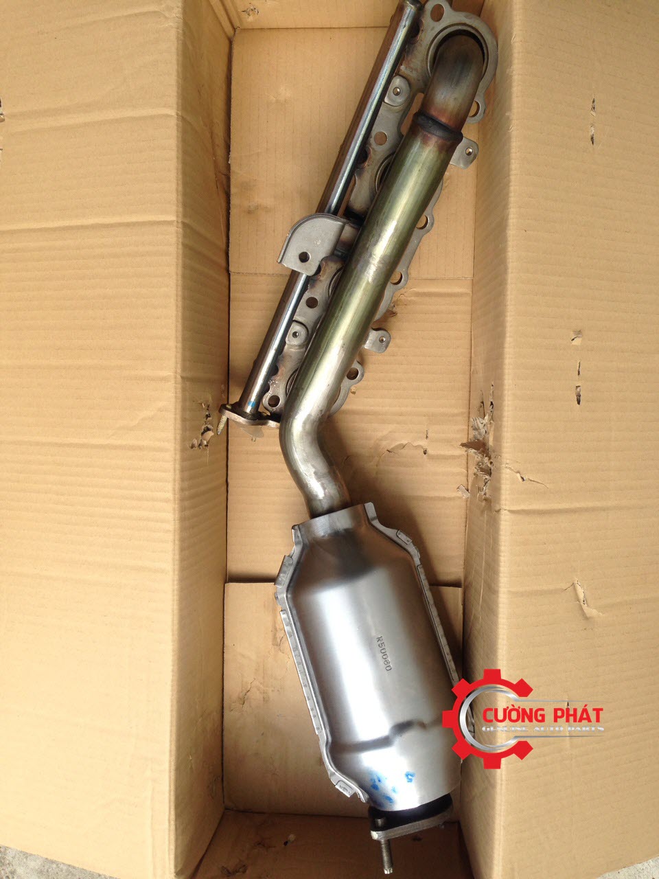 Bau-catylic-lexus-GX470 (2) Toàn cảnh bầu catylic GX470