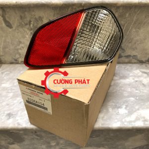 Hình ảnh đèn cản sau Mitsubishi Outlander chính hãng