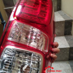 Cận cảnh đèn hậu Chevrolet Colorado 2017 có led