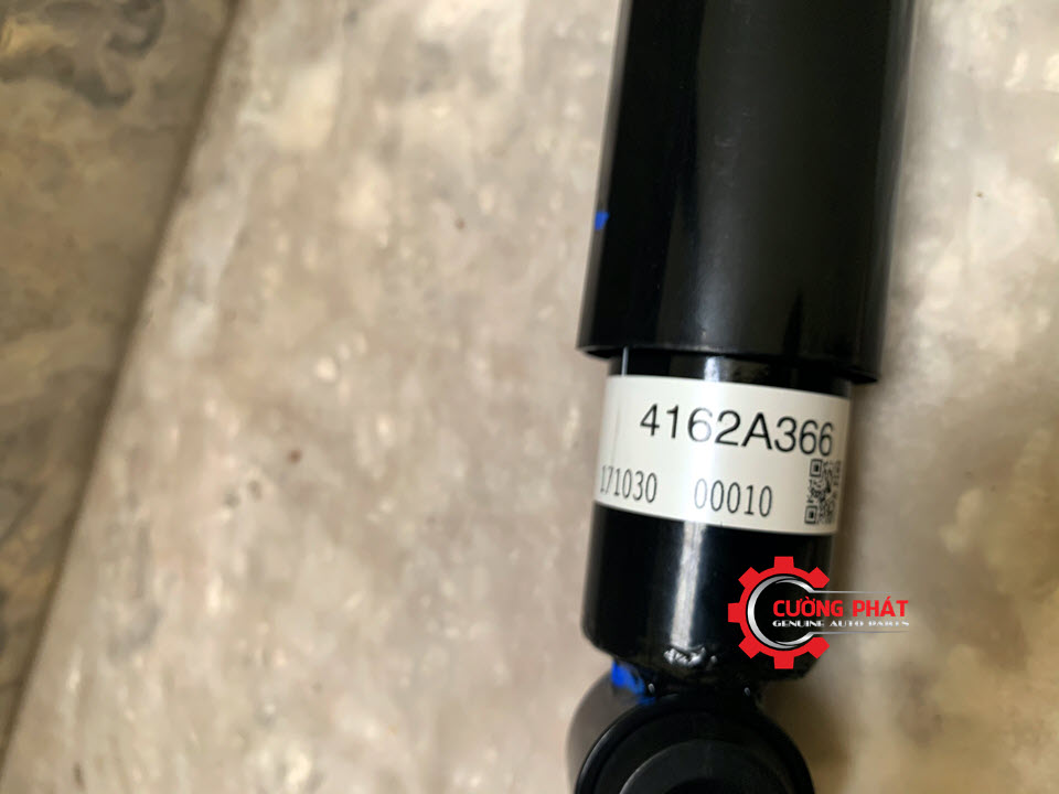 Giam-xoc-sau-Mitsubishi-Triton-phuoc-nhun-4162A366 Cận cảnh giảm xóc sau Triton