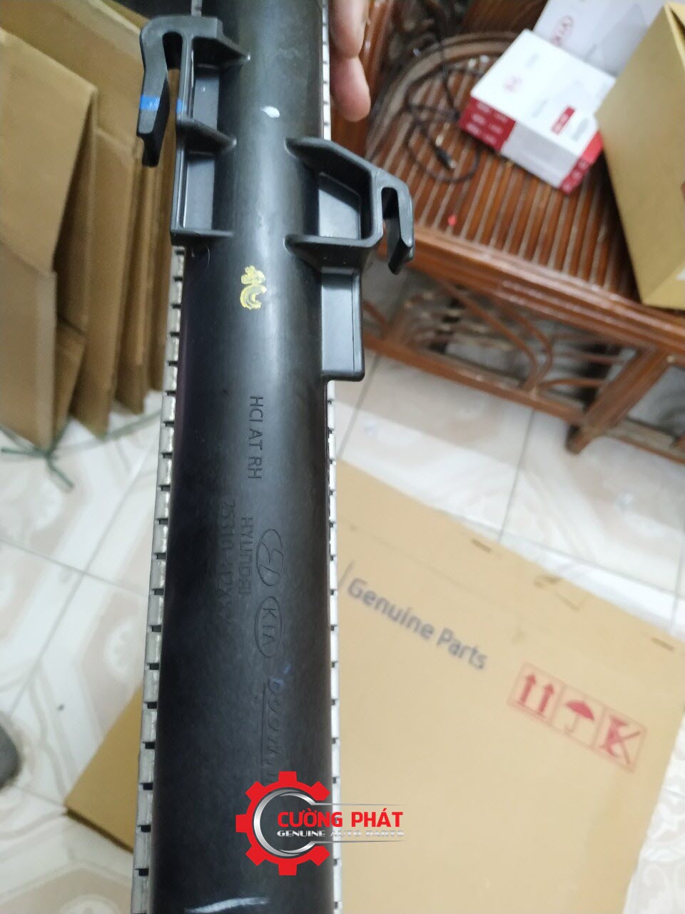 Ket-nuoc-AT-Hyundai-Accent (1) Két nước Accent chính hãng