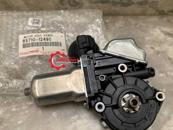 Mặt sau mô tơ lên kính trước Toyota Land Cruiser Prado 2010