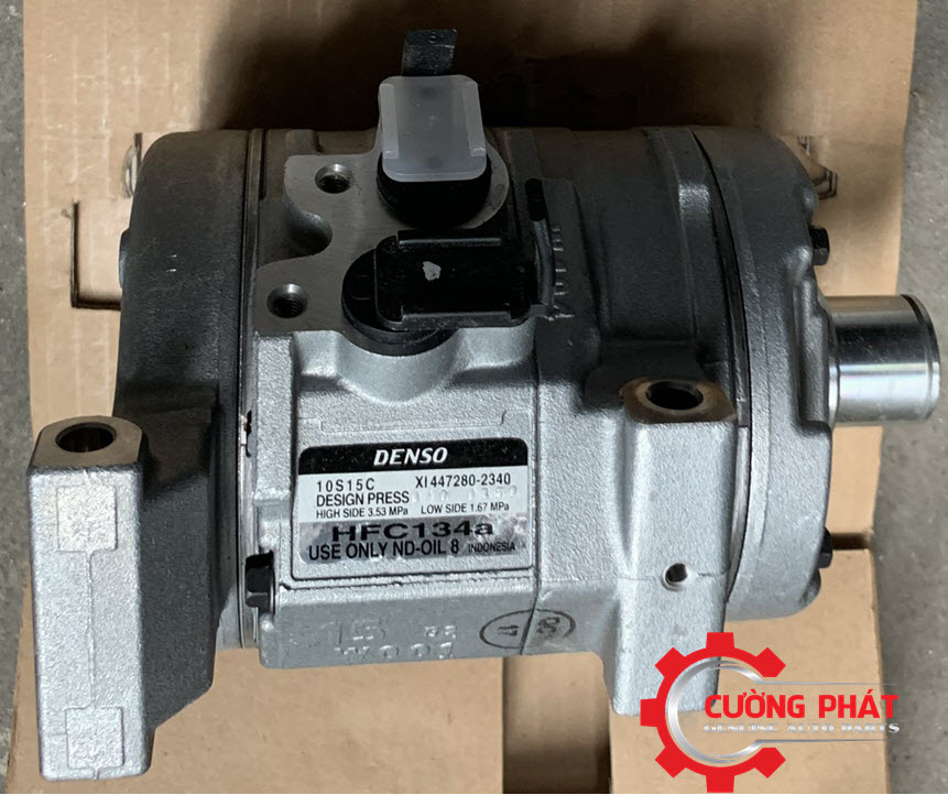 loc-lanh-Toyota-Innova(1) Chi tiết lốc lạnh Innova