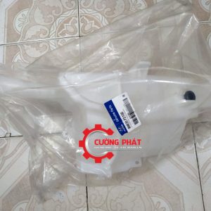Hình ảnh bình nước rửa kính Hyundai Elantra chính hãng nguyên đai nguyên kiện