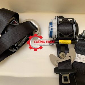 Hình ảnh dây đai an toàn Mitsubishi Outlander 2016-2020 chính hãng