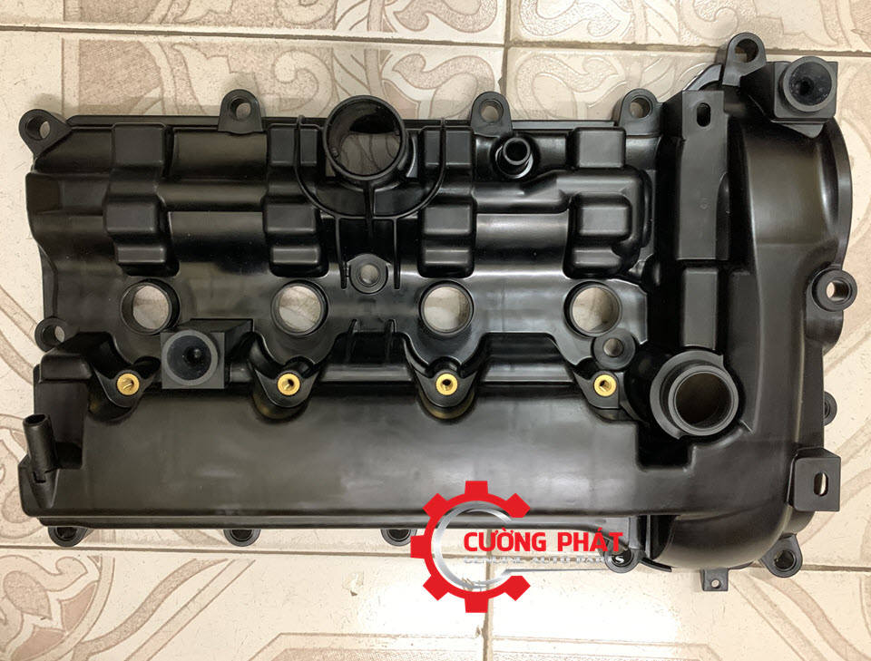 Nap-dan-co-Mazda-3-2015-P30110210B(3) Hình ảnh nắp dàn cò Mazda 3 2015 chính hãng