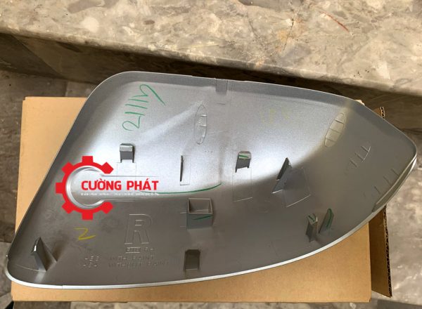 Cận cảnh mặt sau ốp gương chiếu hậu không xi nhan của Attrage, Mirage hàng chính hãng