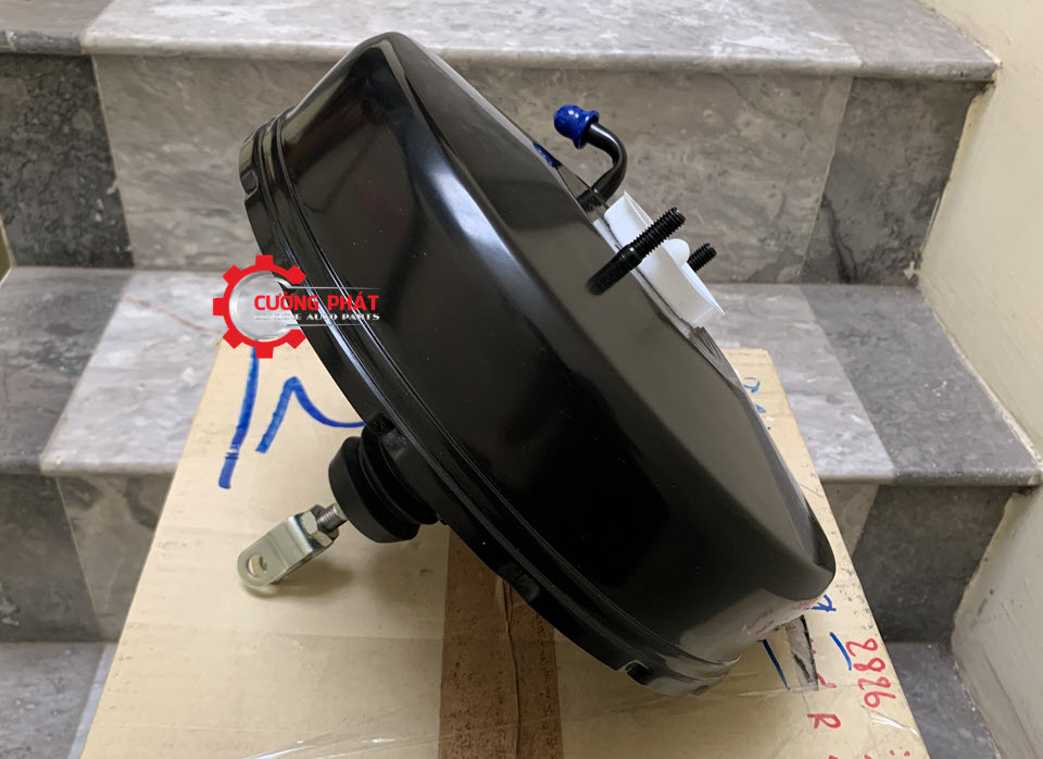 Bau-tro-luc-phanh-Mitsubishi-Triton-Pajero-Sport-4D56-4630A173(2) Hình ảnh bầu trợ lực phanh Mitsubishi Triton, Pajero Sport máy dầu chính hãng