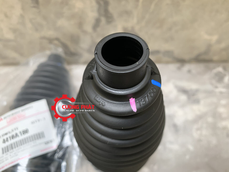 Cao-su-chup-bui-thuoc-lai-Mitsubishi-Triton-Pajero-Sport-4410A180 Góc chụp cận cảnh cao su chụp bụi thước lái Triton, Pajero Sport chính hãng