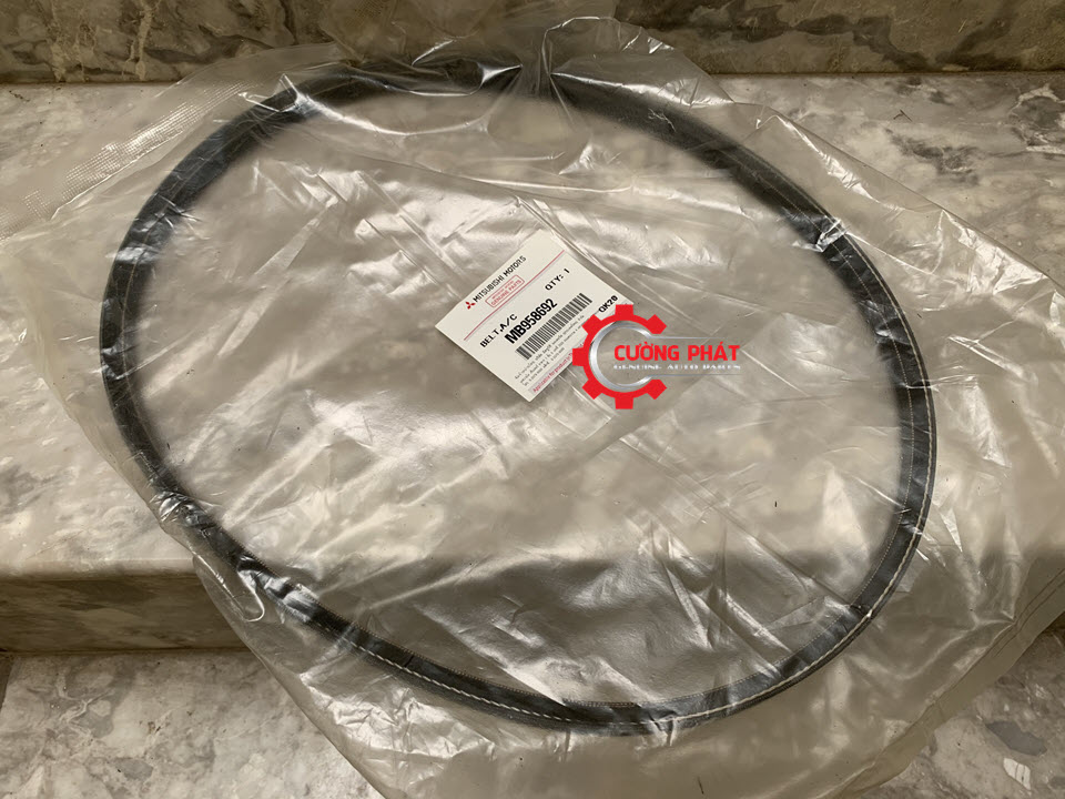 Hình ảnh dây điều hòa Mitsubishi Triton 2009-2014, Pajero Sport máy dầu chính hãng