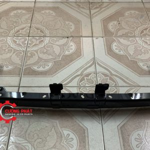 Hình ảnh xương ngang đỡ cản trước Mitsubishi Triton 2015 chính hãng