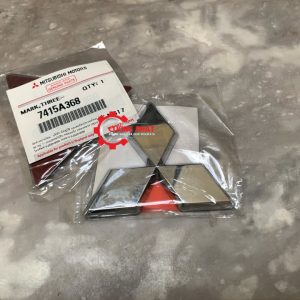 Hình ảnh biểu tượng cốp sau Mitsubishi Pajero Sport 2016 chính hãng