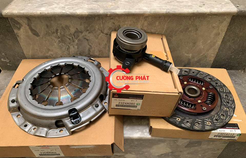 Hình ảnh bộ côn Mitsubishi Xpander chính hãng