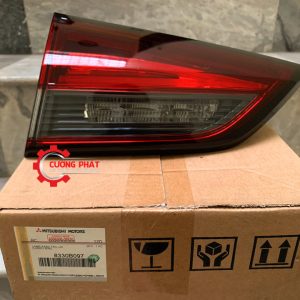 Hình ảnh đèn lái sau phía trong Mitsubishi Xpander chính hãng