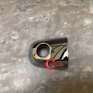 Hình ảnh đuôi tay mở cửa ngoài Mitsubishi Triton 2015 chính hãng