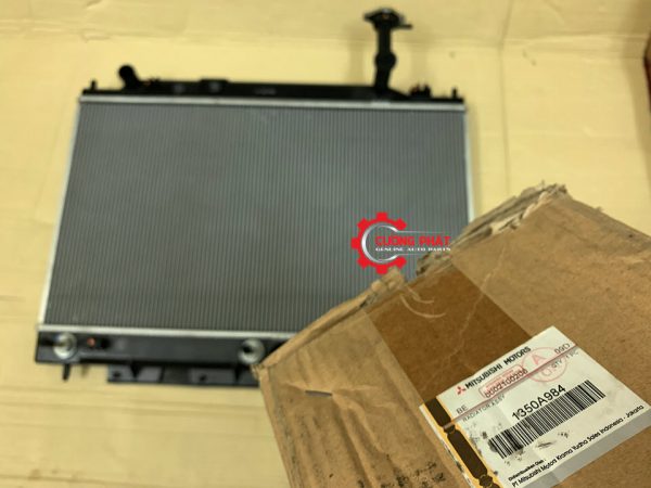 Mã két nước Xpander số tự động chính hãng
