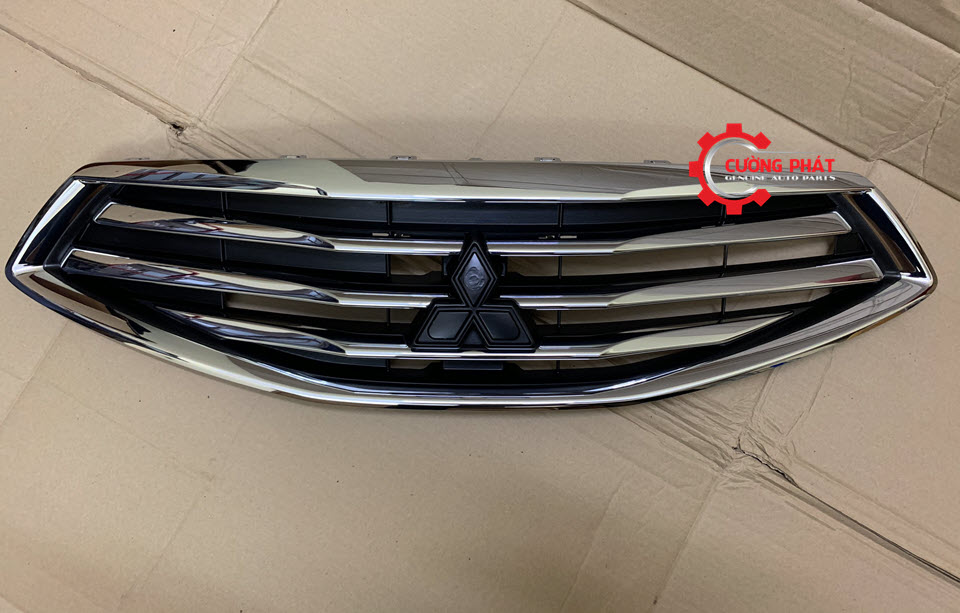 Mat-ca-lang-Mitsubishi-Attrage-6402A301 (1) Hình ảnh mặt ca lăng Mitsubishi Attrage chính hãng