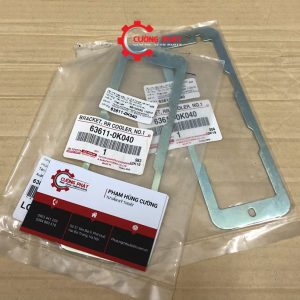 Hình ảnh tấm móc giữ hộp lạnh phía sau Toyota Fortuner chính hãng