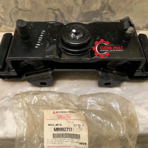 Hình ảnh cao su chân hộp số chính Mitsubishi Triton, Pajero Sport chính hãng