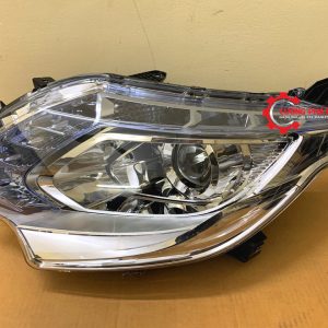 Hình ảnh đèn pha LED xanh Mitsubishi Triton 2017 chính hãng