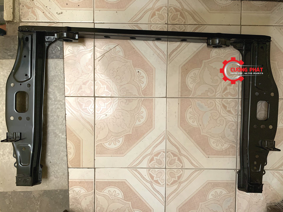 Khung-xuong-dau-xe-chu-U-Mitsubishi-Xpander-5256C304 (4) Cận cảnh khung xương đầu xe chữ U Xpander chính hãng