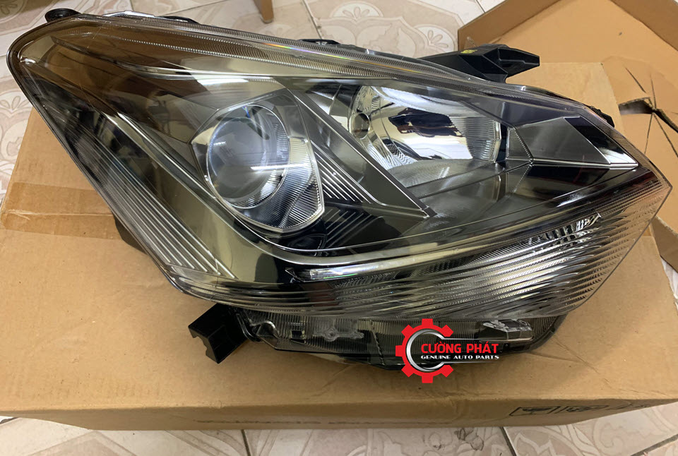 Den-pha-Toyota-Wigo-2019-co-bi-81130BZ340 (2) Hình ảnh đèn pha Toyota Wigo 2019 có bi chính hãng