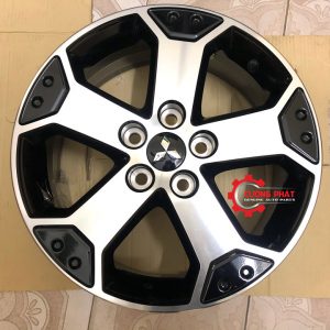 Hình ảnh mâm xe Mitsubishi Xpander Cross chính hãng