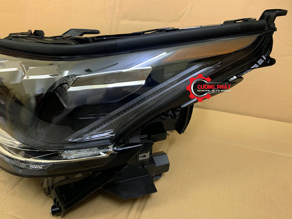 Den-pha-Lexus-LX570-2019-8118560K90-8118560K91 (3) Cận cảnh đèn pha LX570 2019 chính hãng