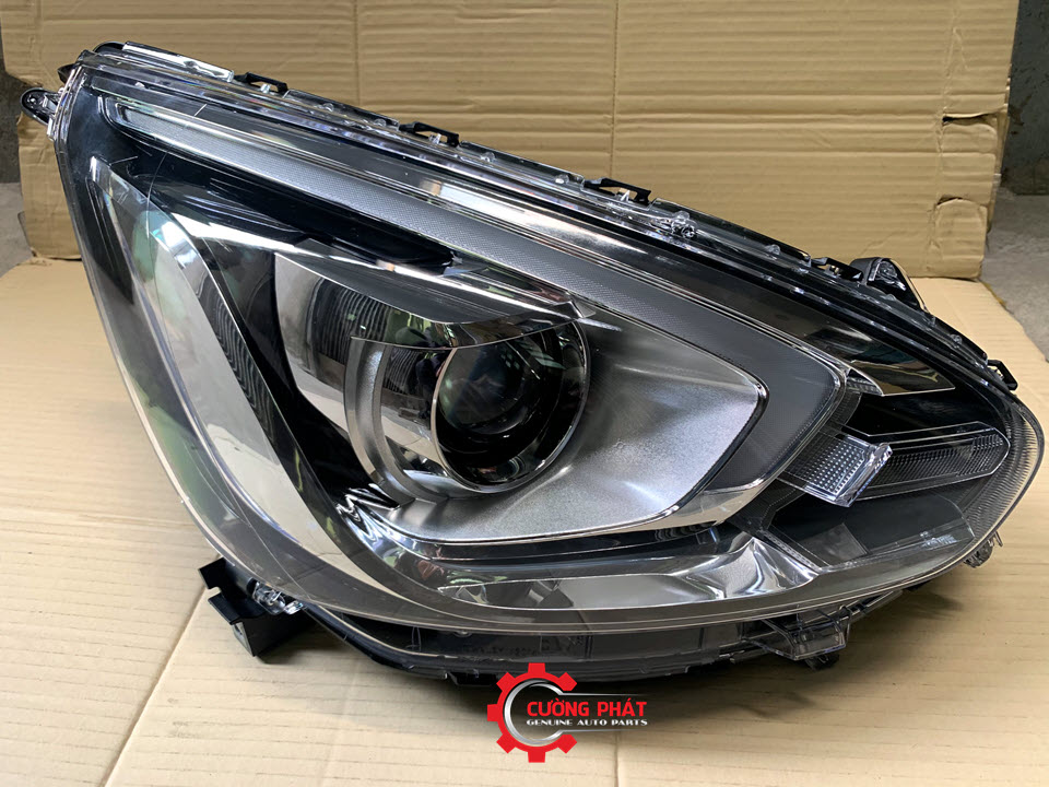 Den-pha-Mitsubishi-Mirage-2018-co-LED-8301D140-8301D141 (7) Hình ảnh đèn pha Mitsubishi Mirage chính hãng