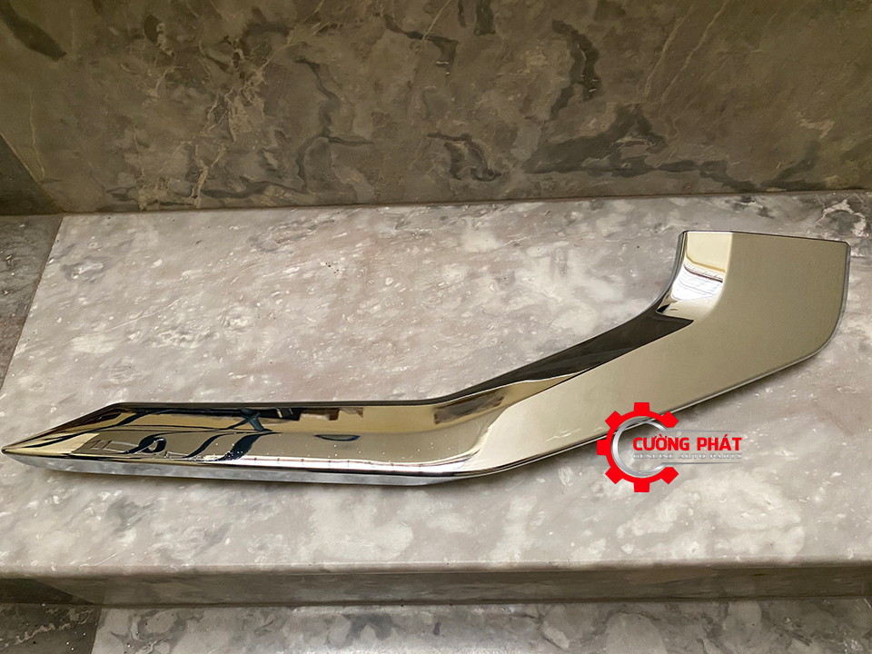 Nep-ma-can-truoc-phia-duoi-Mitsubishi-Xpander-Cross-6407A399-6407A400 (1) Hình ảnh nẹp mạ cản trước phía dưới Mitsubishi Xpander Cross chính hãng