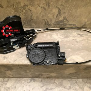 Hình ảnh ổ khóa ngậm cửa sau BMW 535 2010-2017 chính hãng