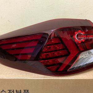 Hình ảnh đèn hậu ngoài Hyundai Elantra 2019