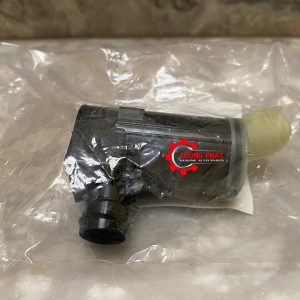 Hình ảnh mô tơ bơm nước rửa kính Triton chính hãng