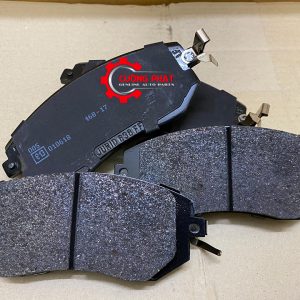 Cận cảnh má phanh trước Forester chính hãng