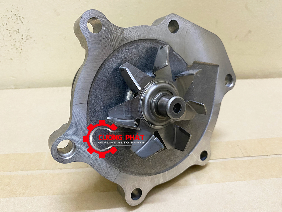 Bom-nuoc-Toyota-Land-Cruiser-FZJ100-1610069415 (4) Bánh răng bơm nước Land Cruiser FZJ100