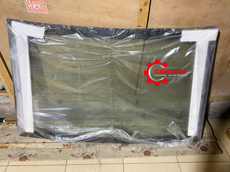 Kinh-hau-Toyota-Camry-2015-2017-6480106910 (3) Phía sau kính chắn gió hậu Camry 2015-2017