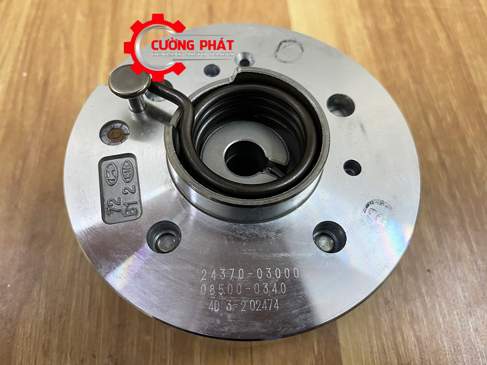 Nhong-cam-hut-xa-Hyundai-Accent-I20-Morning-2437003000-2435003001 (3) Bên dưới nhông cam, hút xả Accent I20 Morning