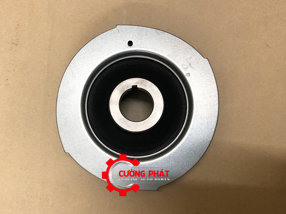 Pu-ly-truc-co-Ford-Laser-Premacy-FSB911400 (2) Mặt trong của puly trục cơ Ford Laser 2003-2005