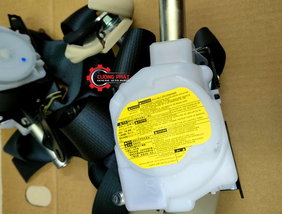 Day-dai-an-toan-Mitsubishi-Xpander-Xpander-Cross-7000G964XA-7000G965XA (6) Hình ảnh dây đai an toàn Mitsubishi Xpander, Xpander Cross chính hãng