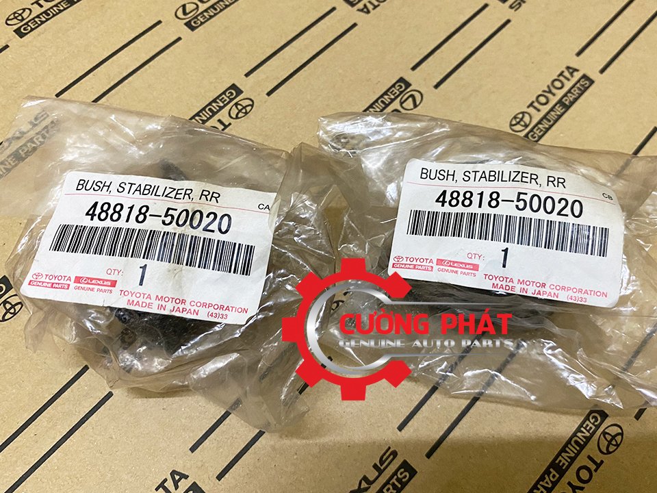 Cao-su-can-bang-sau-Lexus-LS430-2001-2006-4881850020-2 Mã cao su cân bằng sau LS430 2001-2006 chính hãng