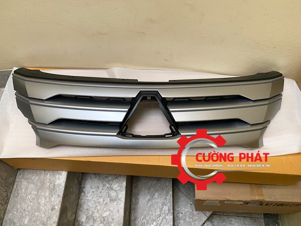 Mat-Galang-Mitsubishi-Pajero-Sport-2021-2022-7450B322HB (1) Hình ảnh mặt ga lăng Mitsubishi Pajero Sport 2021-2022 chính hãng